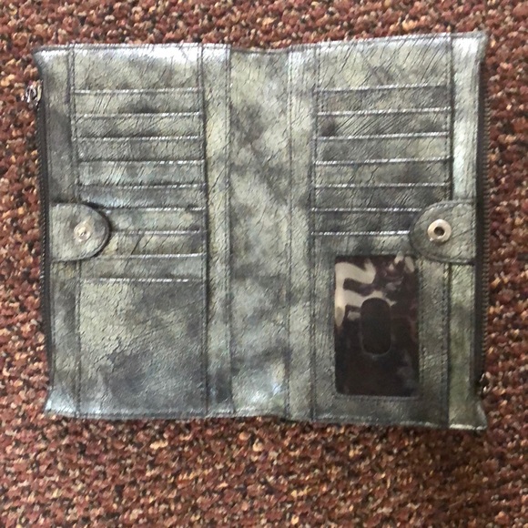 Wallet - Picture 3 of 5